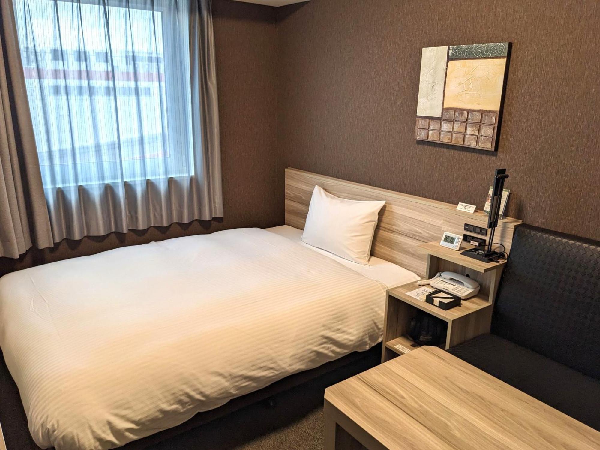 Hotel Route-Inn Chiba Hamano -Tokyowangando- Экстерьер фото